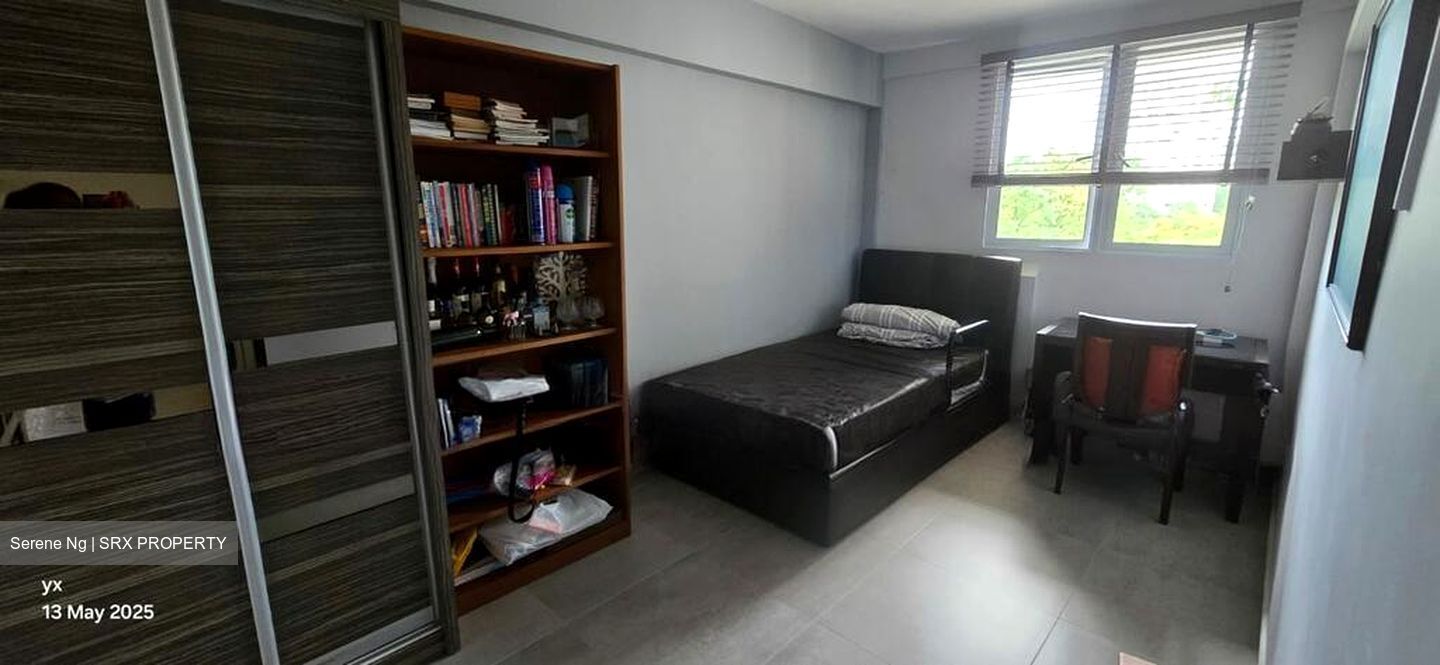 Blk 98 Crescent View (Queenstown), HDB 3 Rooms #502652091